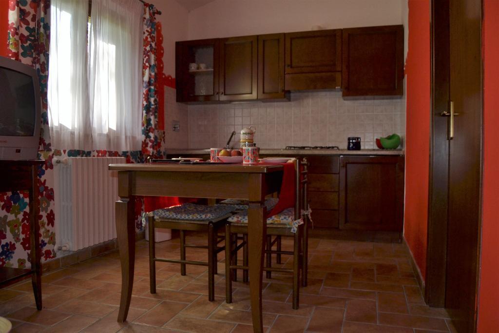 Agriturismo Nizzi Villa Assisi Kültér fotó